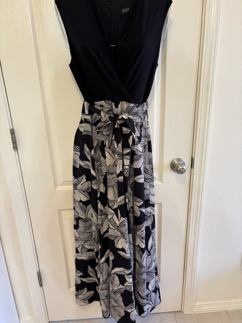 Enfocus Studio Black & White Leaf-Print Wrap-Style Jumpsuit